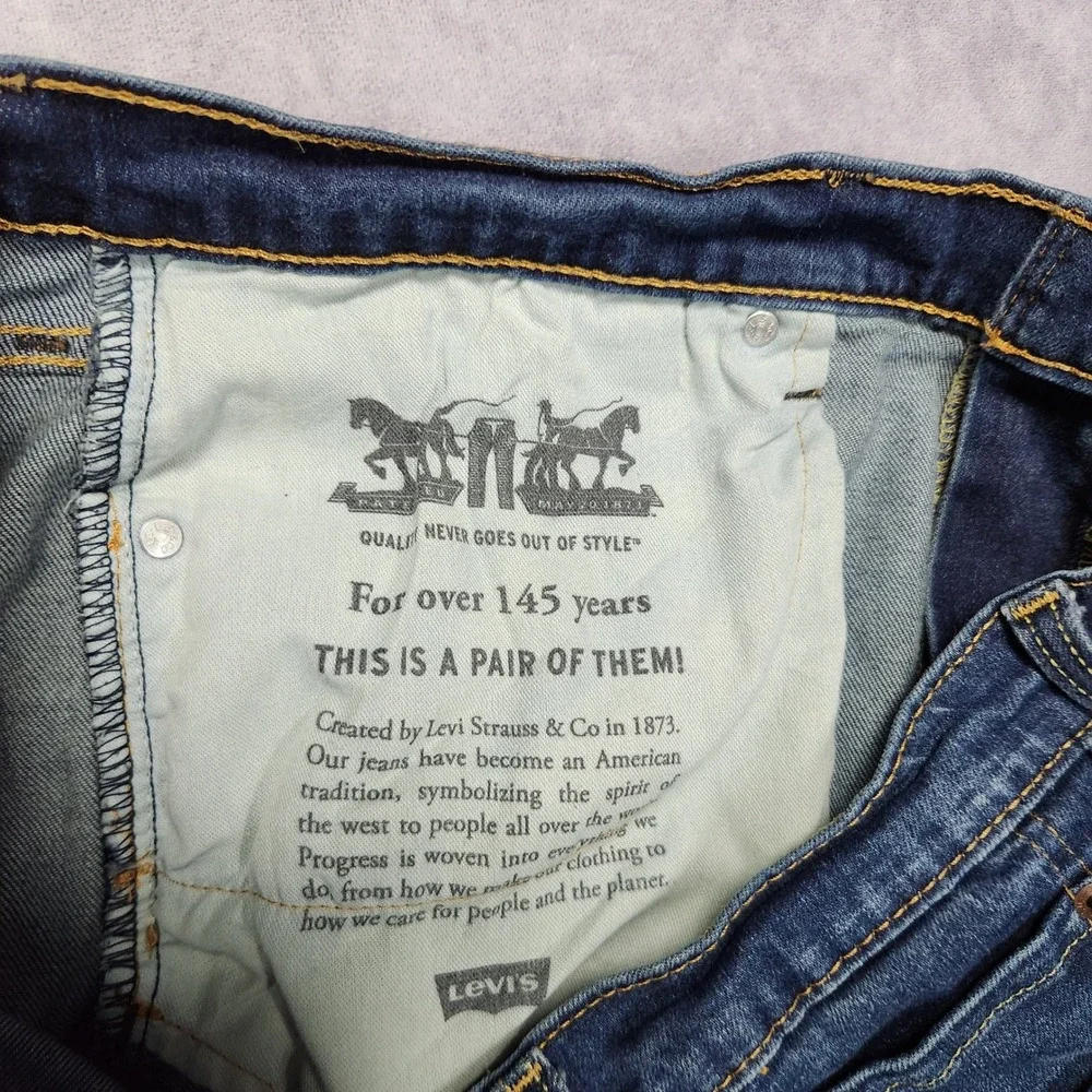 Levis 541 Athletic Taper Mens Dark Wash Blue Denim Jeans size 38x34